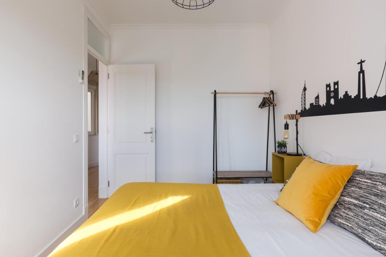 Magnificent Flat With Spectacular Views In Graca * Lisboa