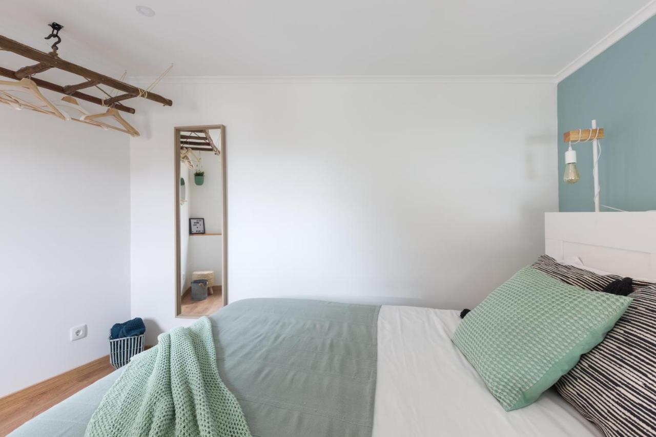 Magnificent Flat With Spectacular Views In Graca * Lisboa